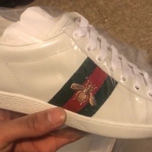 Meet your Posher, Nelson